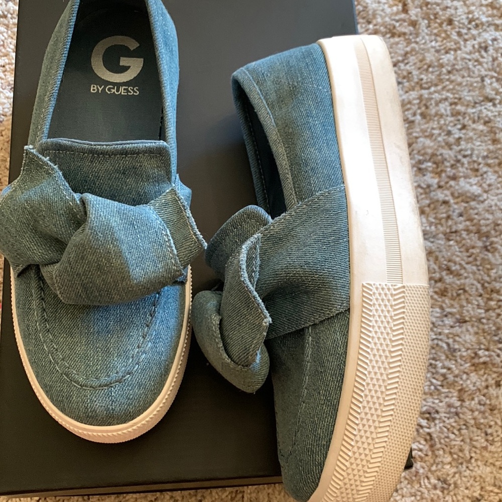G BY GUESS